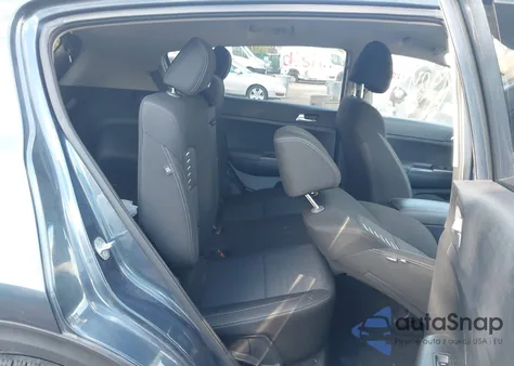 2017 Kia Sportage Lx z USA, uszkodzony, nr VIN KNDPMCAC2H7183837